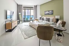 All Bills Inclusive | Charming Studio with Canal Views – Near Downtown | Ideal for Mid- Term, Mont