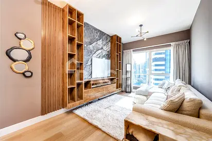 Fully Upgraded | Lake and Sea Views | Vacant Now