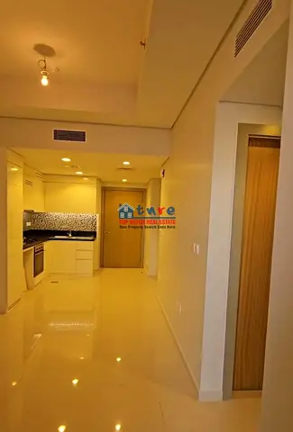 Luxurious 2 BR | With Balcony | Equipped Kitchen