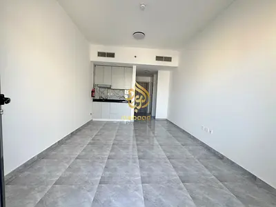 New building Specious studio apartment available for family