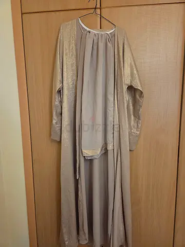 Elegant Long short sleeves Dress with Outer abaya Layer/kimono style