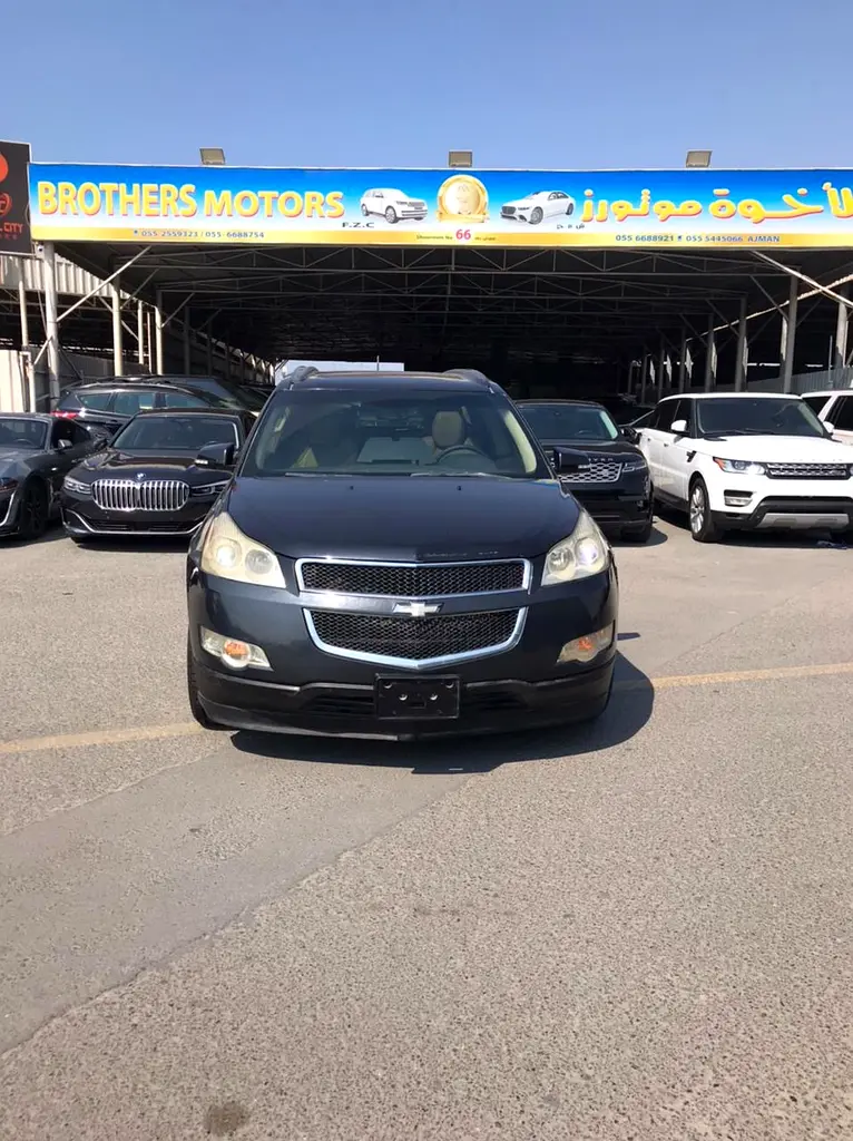 Chevrolet Traverse 2009 — photo 1 of 18
