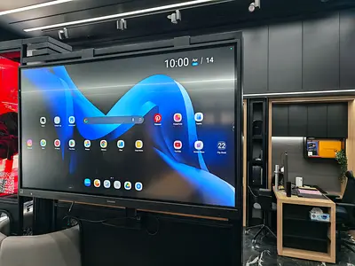 Large Interactive Smart Flat Panel Display (Touchscreen)