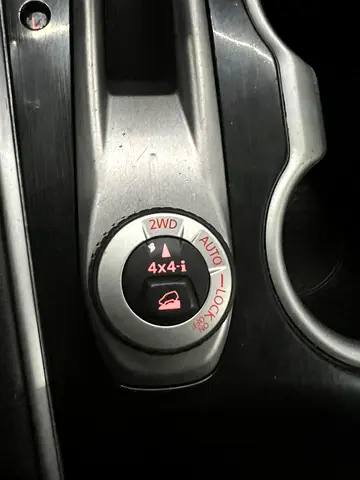 2017 Nissan PATHFINDER 缩略图 11