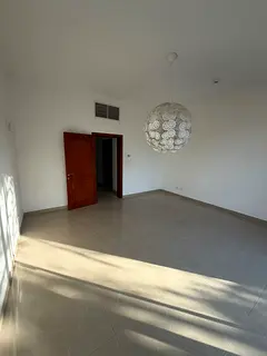 5BHK Corner Villa | Vacant | Direct from Landlord
