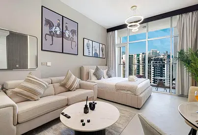 Canal View | Newly Renovated | 4 Cheques