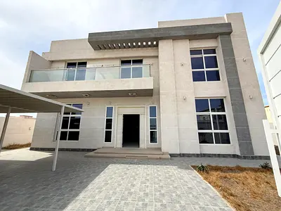 فيلا للايجار خمس غرف ماستر اول ساكن العزرا قريب من مجمع المدارس