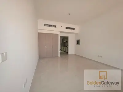شقة استوديو | سكن القناة العربية الغربية | شرفة | حمام السباحة والمرافق المجتمعية