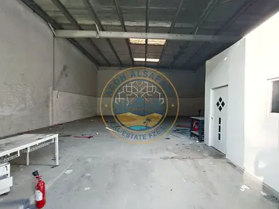 "Spacious warehouse with office space, ideal for logistics or businesses. Ample storage, easy access, and prime location."