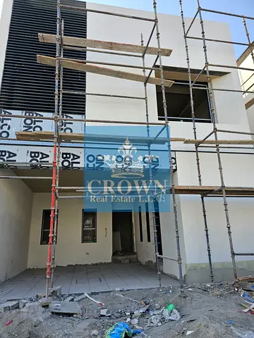Cheapest! Villa/TH (G+1+Roof)in Al Zorah with 3,337sq.ft. plot, 5Bedroom Hall, w/maid'd room & swimming pool.