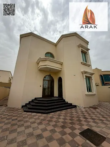 🏡 Luxury Villa for Annual Rent – Prime Location in Al Raqaib ✨ A rare opportunity for upscale family living and comfort