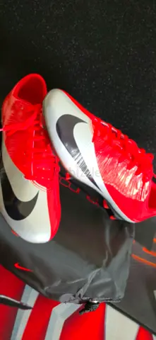 Cr7 Nike Red Soccer bokts