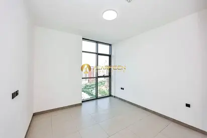 شقة بغرفة نوم واحدة | أواسيس فيستا ريزيدنسز JVC | الوصول إلى الشرفة والمسبح | إطلالة على وسط المدينة