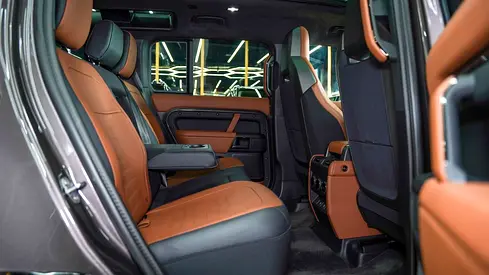 2025 LAND Rover DEFENDER — фото 16