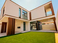 Vacant | Square Type Layout | Modern Finishings
