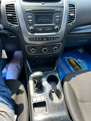 صورة مصغرة 12 لـ 2014 KIA SORENTO