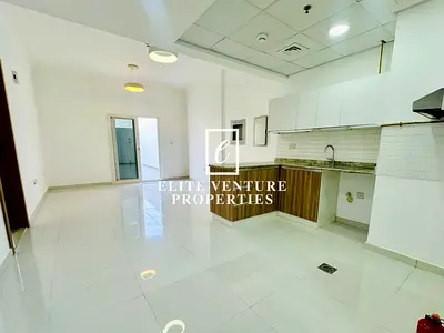 CHILLER FREE | CLOSED KITCHEN | PRIME LOCATION