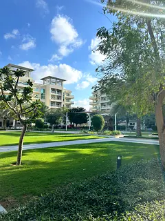 UNIQUE GARDEN 2 BED APARTMENT