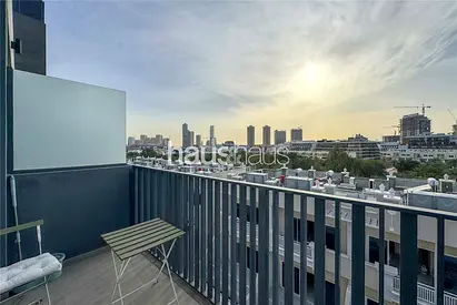 Large Studio | Modern Finish | Ready to Move