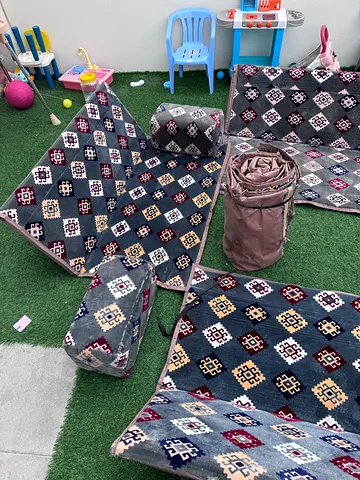 Majilis seating