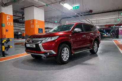 2017 Mitsubishi Montero Sport 3L-V6-GLX 2WD GCC