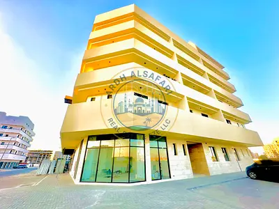 For restaurant!brand new corner shop with bath reason able price