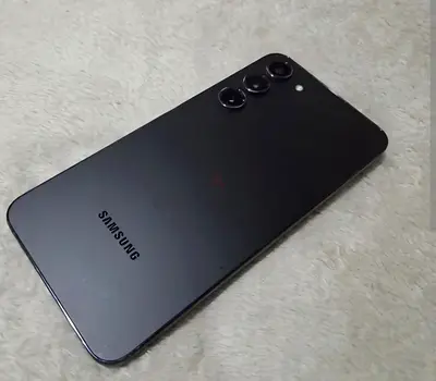 Samsung 23