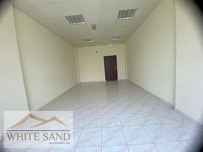 SPECIOUS SIZE I GOOD LOCTION I ESAY ACCES SHOP WITH AFFORDABLE RENT