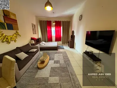 Spacious Studio - Wardrobes - Parking - Near All - Close to dubai and sharjah exit