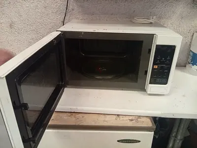 Microwave oven