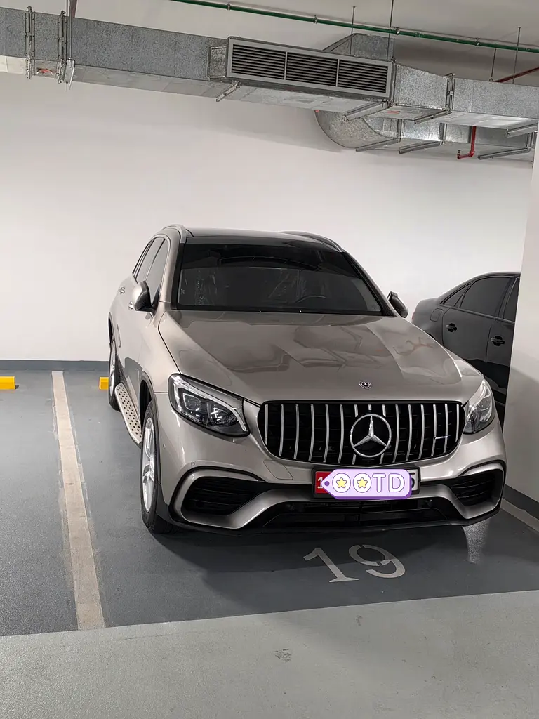 Mercedes-Benz GLC-Class 2019 — photo 1 of 11