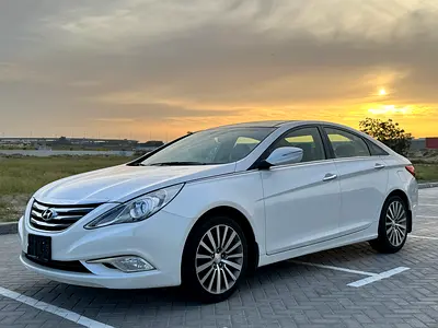 2014 GCC Hyundai Sonata Full options // Clean Car // No Accident// Well Maintained