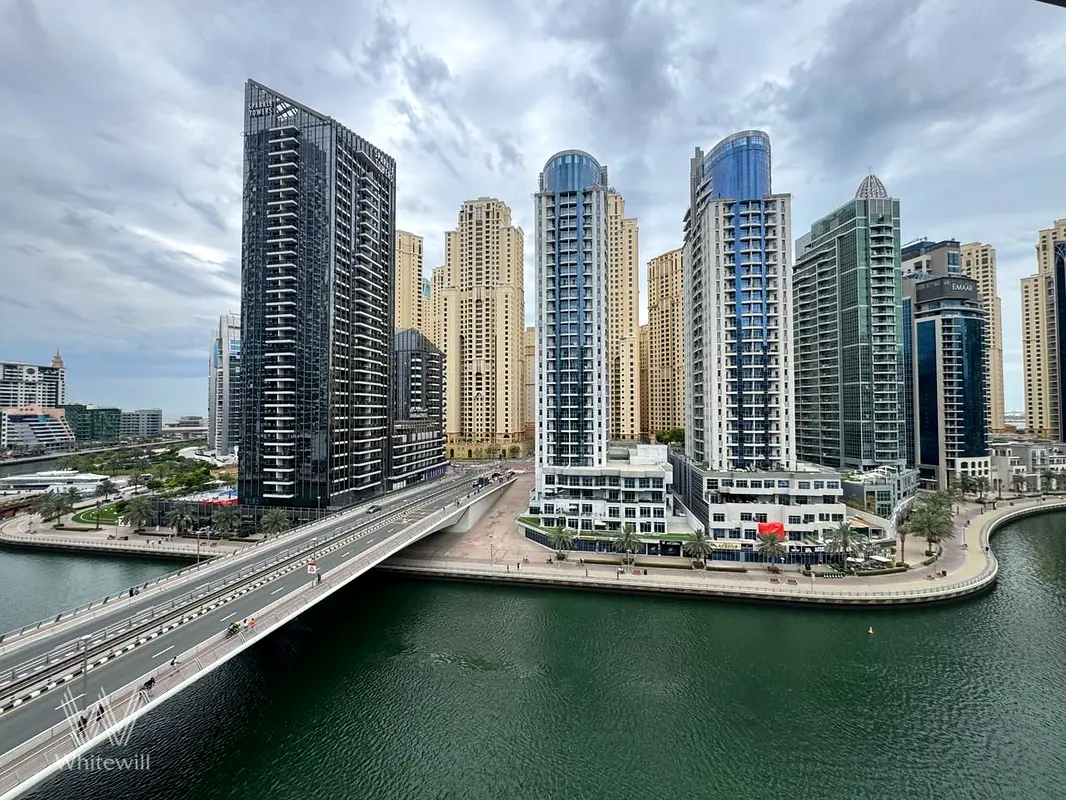 Living with Marina Canal View | Furnished | Vacant Now