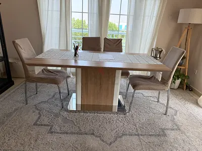 Modern Dining Table with Stylish Chairs
