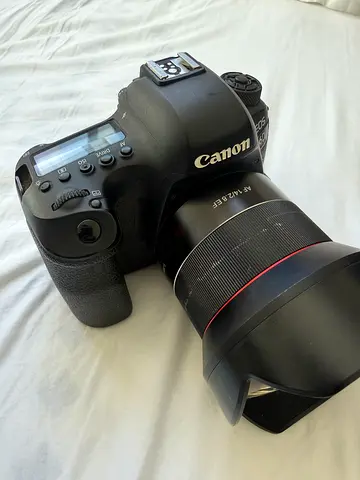 Canon full-frame DSLR with L-series wide-angle lens - used, good condition