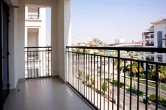 HOT DEAL! Fully Furnished | Ferrari World View