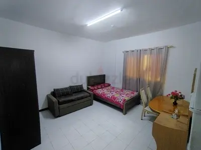 Finished Room Available working couple/Female. (All including)