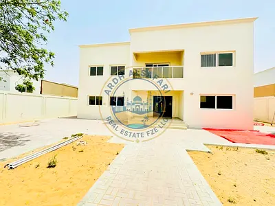 Elegant Brand New 5BR Independent Villa | Separate Majlis | Garden
