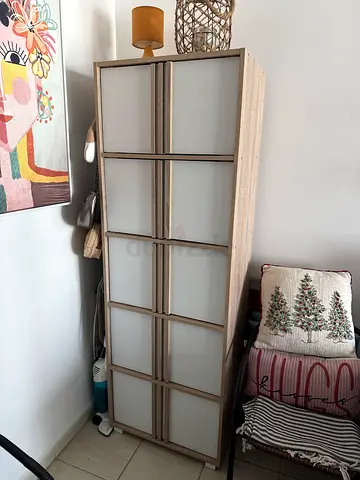 Light wood 10-compartment storage cabinet with white fronts