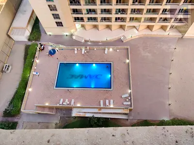 Lakeside B - Nice Studio with Balcony & Parking