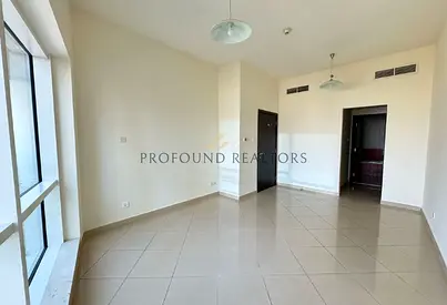 Chiller free 1BR I Balcony I Lake View I Parking