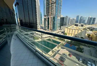 Chiller free 1BR I Balcony I Lake View I Parking