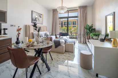 All Bills Inclusive | Elegant Studio Minutes Away to Miracle Garden | Ideal for Mid- Term, Monthly & Weekley Stays