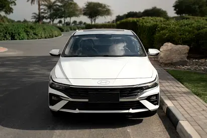 HYUNDAI ELANTRA 1.5L FULL OPTION 2025 – CHINESE SPECS