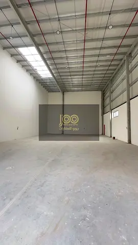 متاح مستودعات جديدة في ام القيوين ام الثعوب كهرباء35kw