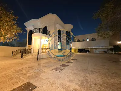 Luxurious and huge 5 bed villa with 2 majlis + 2 kitchen just 160k in ramaqiya Sharjah