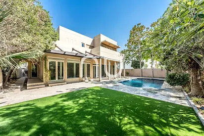 Exclusive | Great Location | Type 5 | 5Br Villa