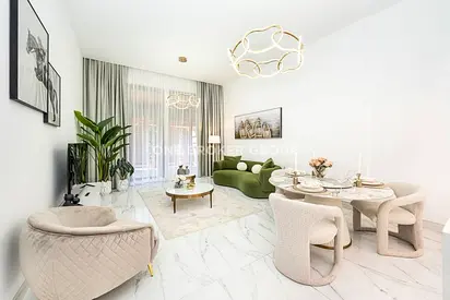 Huge Layout | Park View | Smart Home