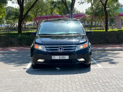 Honda Odyssey EX-L 2013 - GCC Specs - Well Maintained