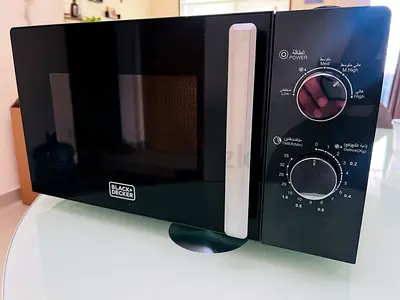 Microwave Oven, 20L, 700W, 5 Power Levels, Defrost Function, 35-Min Timer, 255mm Glass Turntable for